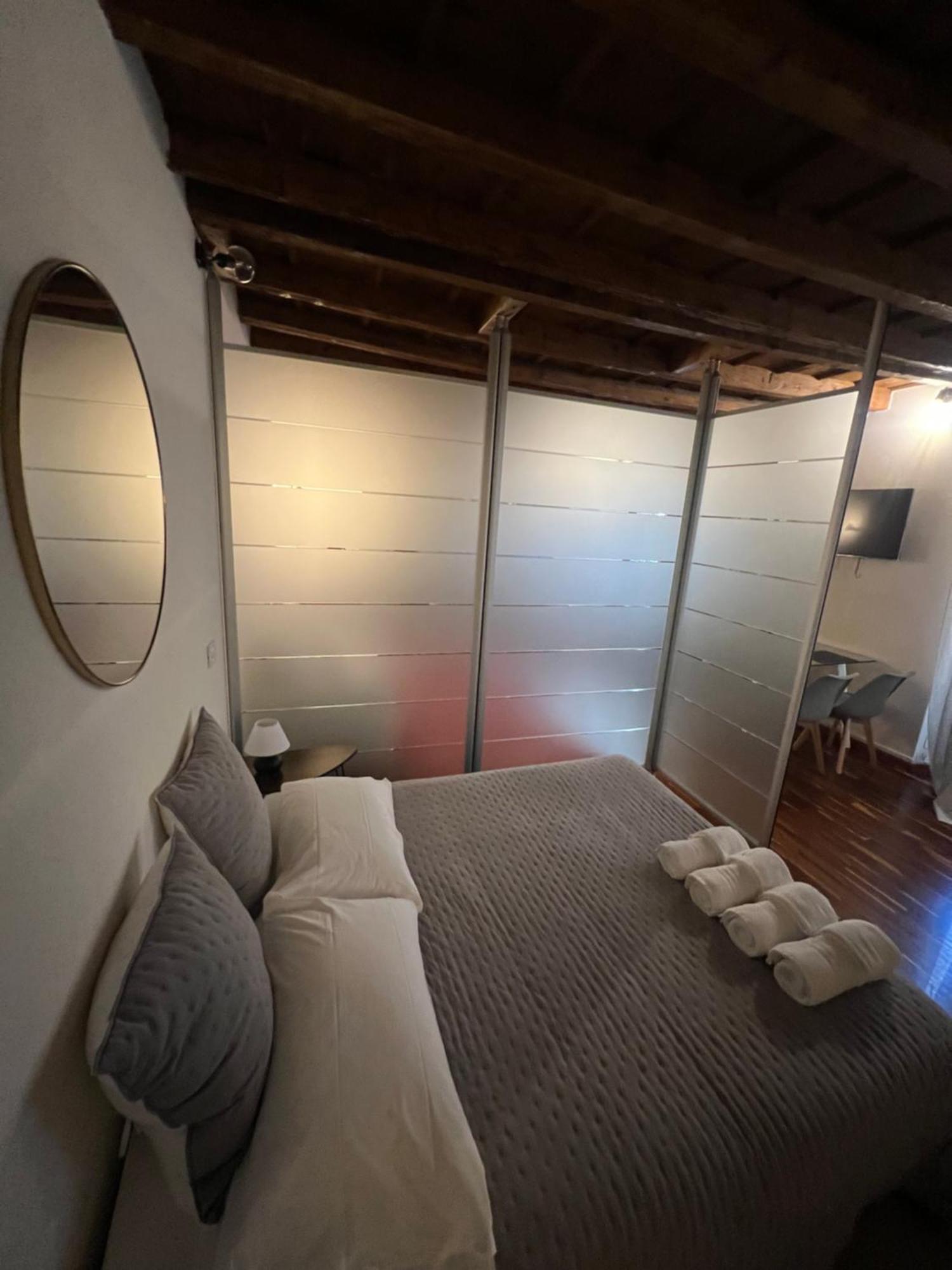 Antica Corte Navigli-Darsena Milán Habitación foto